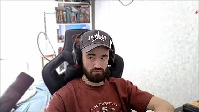 _Serious_Man webkamerás műsora