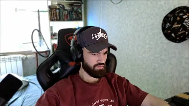 _Serious_Man Webcam-Show