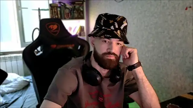 _Serious_Man webkamerás műsora