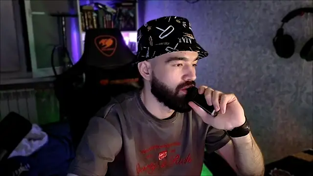 _Serious_Man webcam show