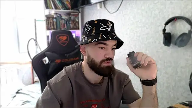 Show de _Serious_Man na webcam