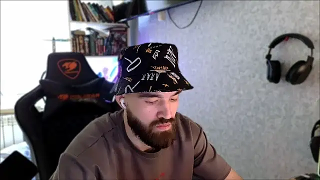 _Serious_Mann Webbikameraesitys
