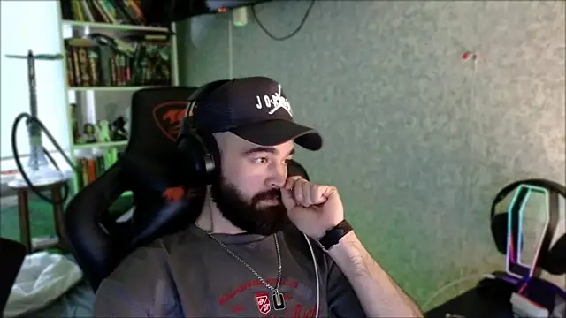_Serious_Man Webcamshow