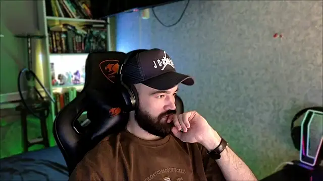 _Serious_Man Webcamshow