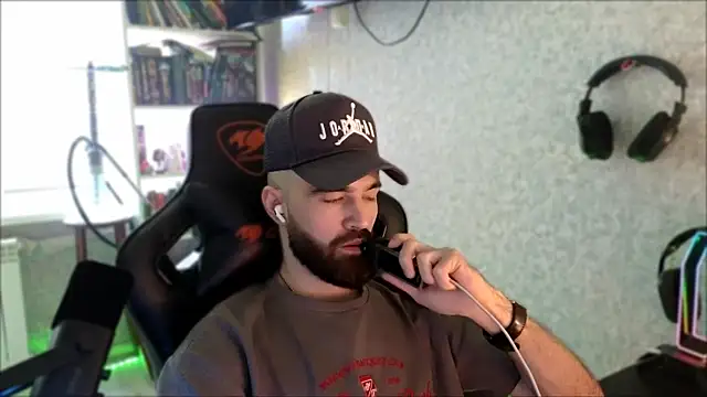 _Serious_Man Webcam Show