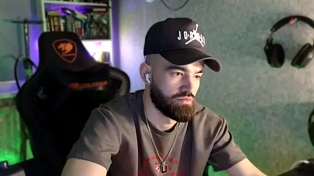 Webkamerová show _Serious_Man