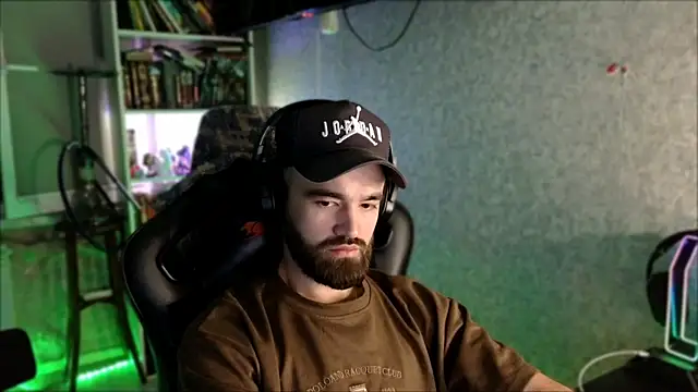 _Serious_Man webkamerás műsora