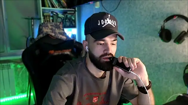 _Serious_Man webkamerás műsora