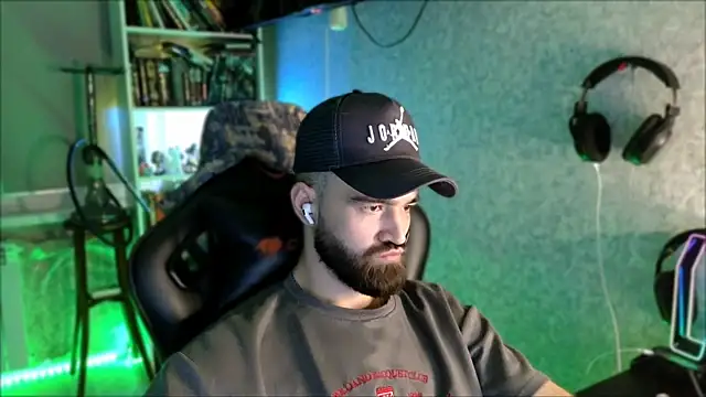 Webkamerová show _Serious_Man
