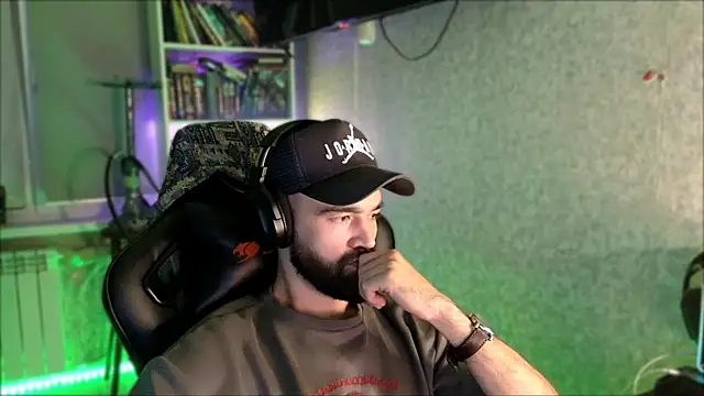 _Serious_Man webcam show