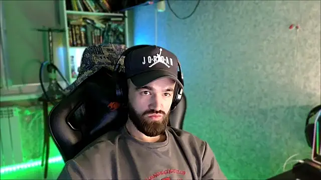 _Serious_Man webkamerás műsora