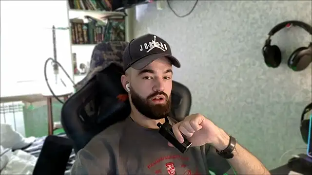 Show de _Serious_Man na webcam