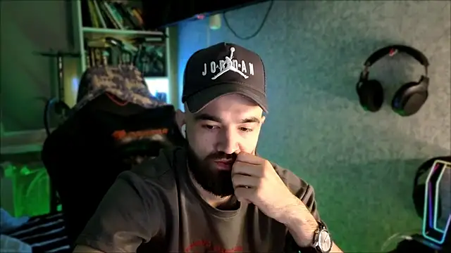 _Serious_Man webcam show
