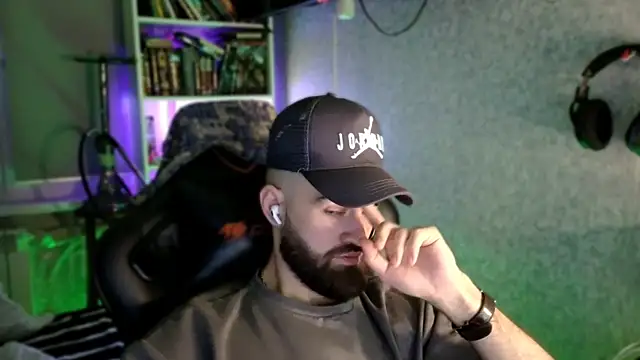 הופעת וובקאם של _Serious_Man