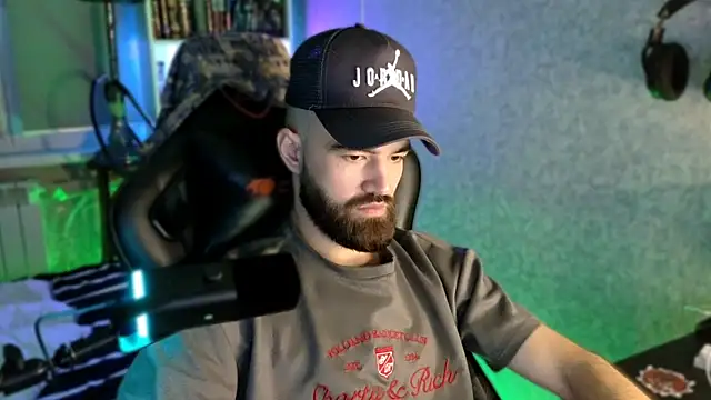 _Serious_Man webkamerás műsora