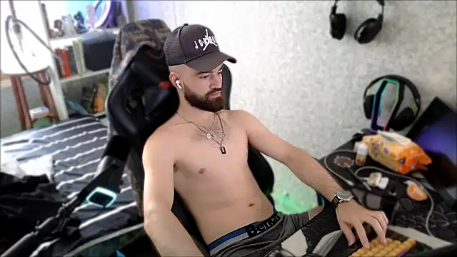 _Serious_Man's Webcam Show