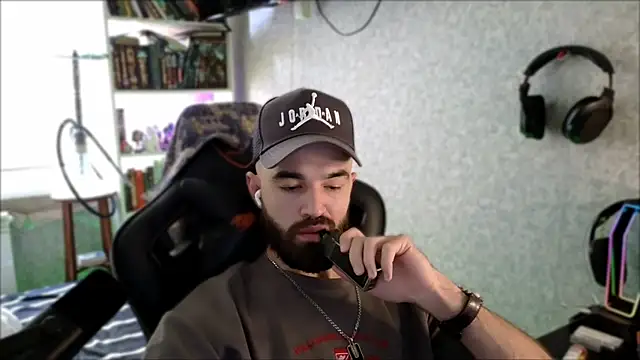 _Serious_Man Webcam show