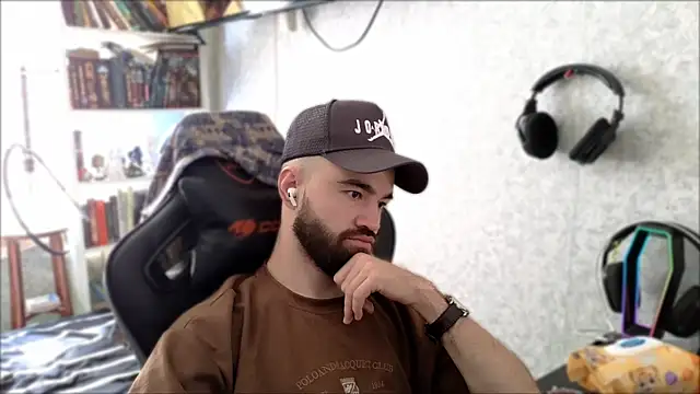 _Serious_Man Show Webcam