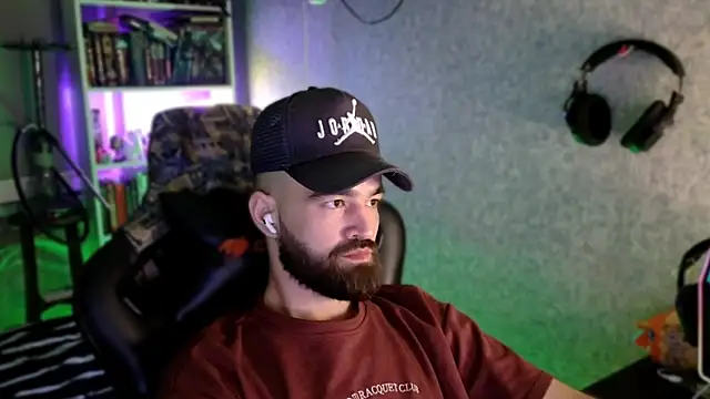 _Serious_Man's Webcam Show