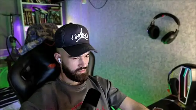 Show de _Serious_Man na webcam
