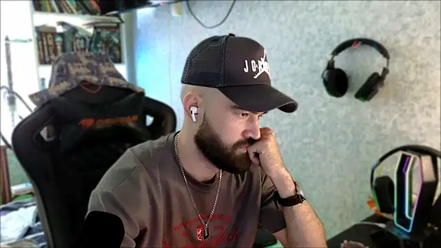 _Serious_Man Webcam show
