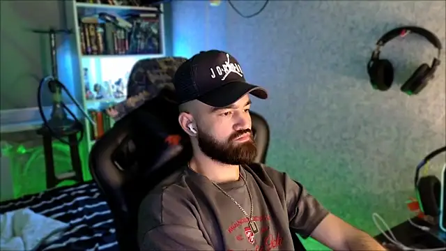 _Serious_Man Show Webcam
