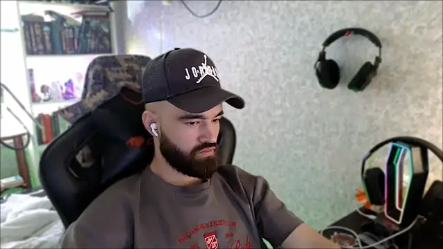 _Serious_Man webcam show