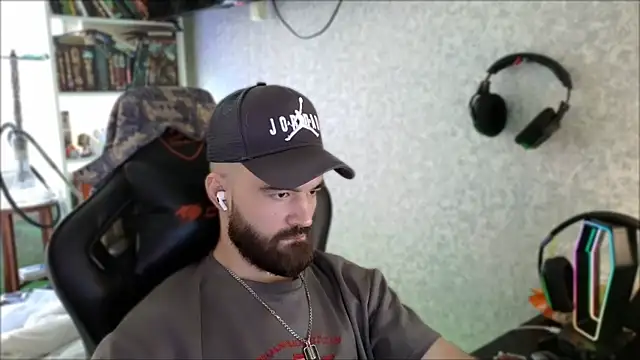 _Serious_Man Show Webcam