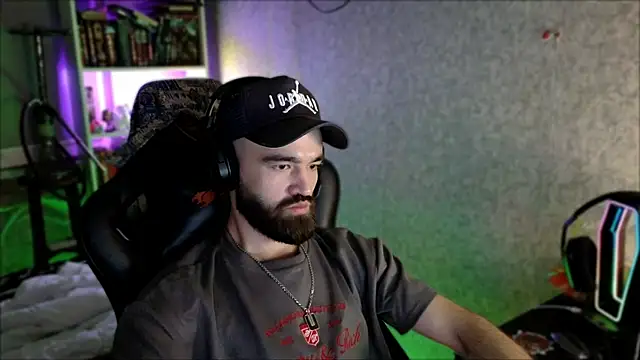 _Serious_Man Webcam-Show