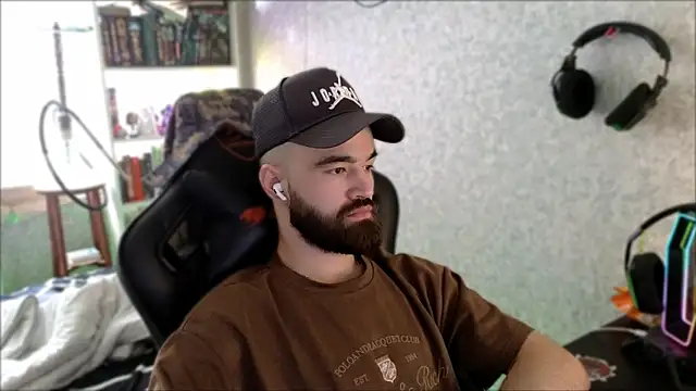 _Serious_Man webkamerás műsora