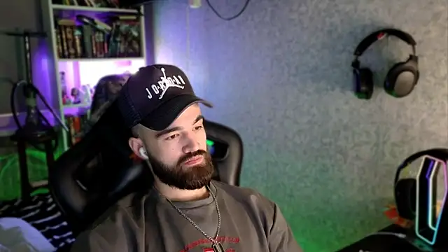 _Serious_Mann Webbikameraesitys