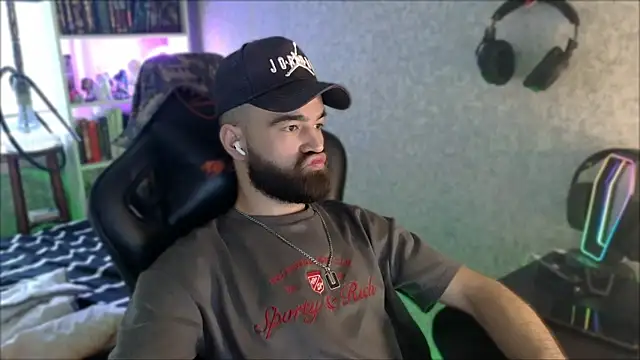 _Serious_Man Шоу с уебкамера