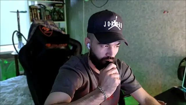 _Serious_Man Webcamshow