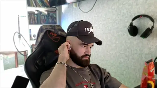 _Serious_Man Шоу с уебкамера