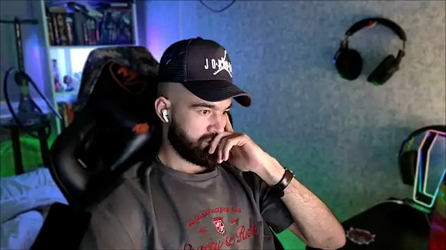 _Serious_Man Show Webcam