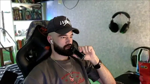 _Serious_Man Шоу с уебкамера