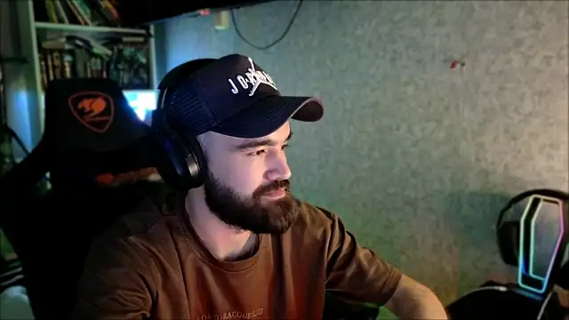 _Serious_Man Шоу с уебкамера