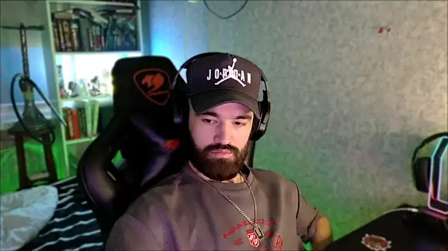 _Serious_Man Show Webcam