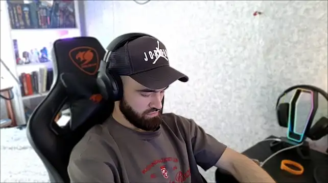 הופעת וובקאם של _Serious_Man