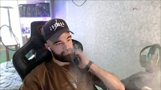 הופעת וובקאם של _Serious_Man