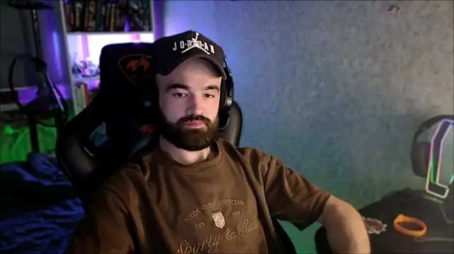 _Serious_Man Webcam-Show