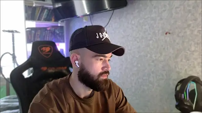 Webkamerová show _Serious_Man