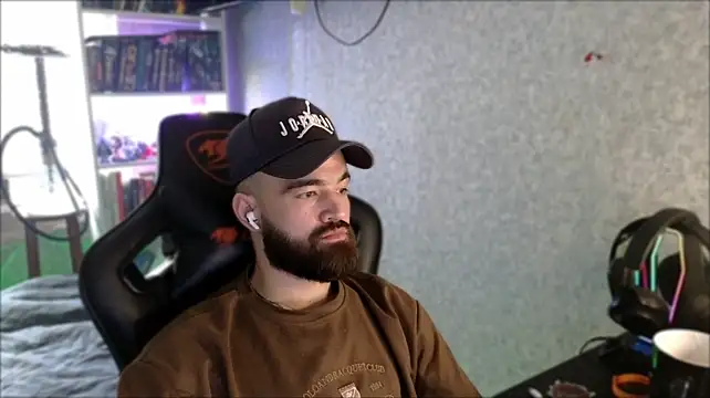 _Serious_Man's Webcam Show