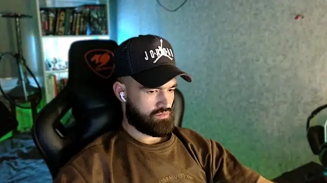 _Serious_Man webkamerás műsora