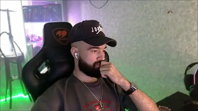 _Serious_Man Webcamshow
