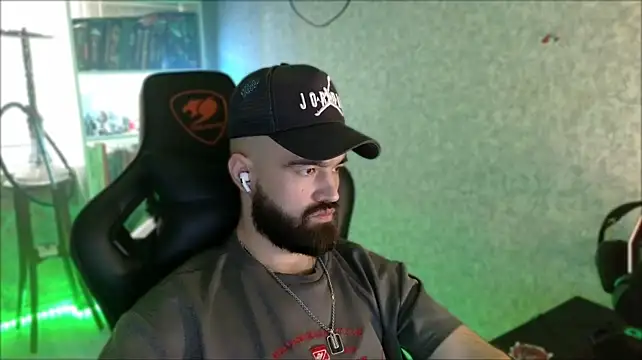 Show de webcam de _Serious_Man