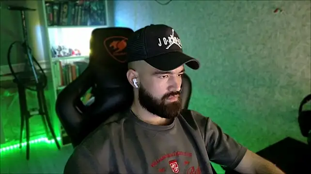 _Serious_Man's Webcam Show