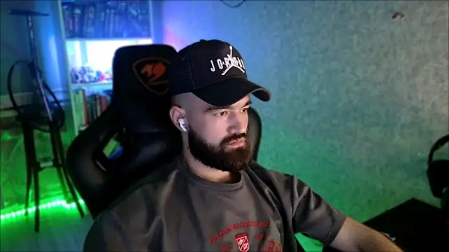 _Serious_Man's Webcam Show