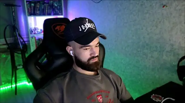 _Serious_Man Webcam show