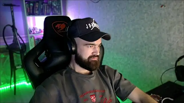 _Serious_Man Шоу с уебкамера